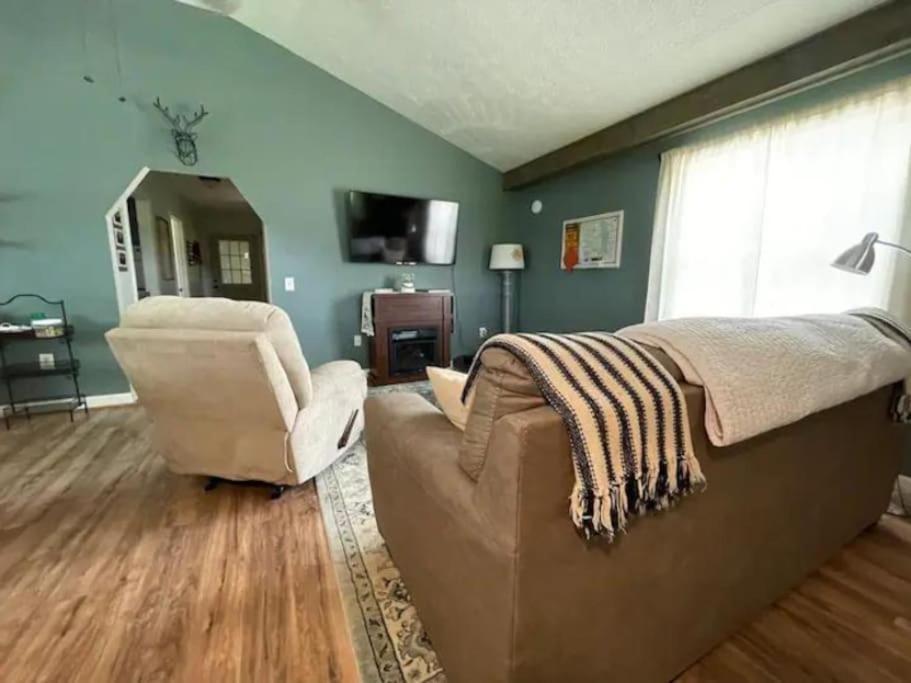Rise And Shine! A Gorge-ous Cabin! Hébergement de vacances